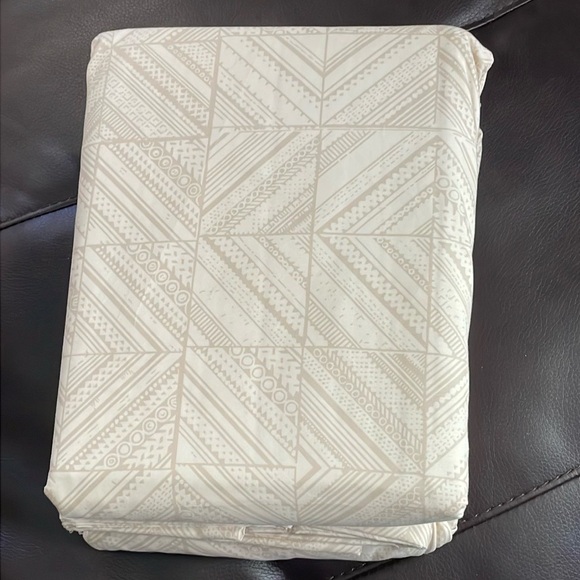 Swiss Collection DUVET COVER SET - Picture 4 of 6